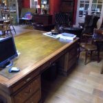 Escritorio de socios de roble antiguo 1