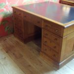 Escritorio de socios de roble antiguo 1