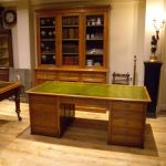 Escritorio de socios de roble antiguo 1