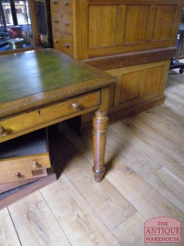 Mesa de escritura de roble antiguo circa 1900 2