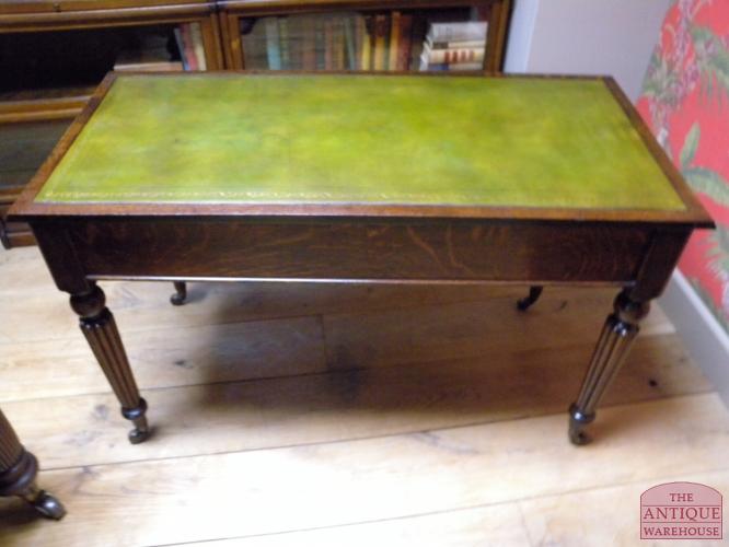 Escritorio antiguo de roble alrededor de 1800 2