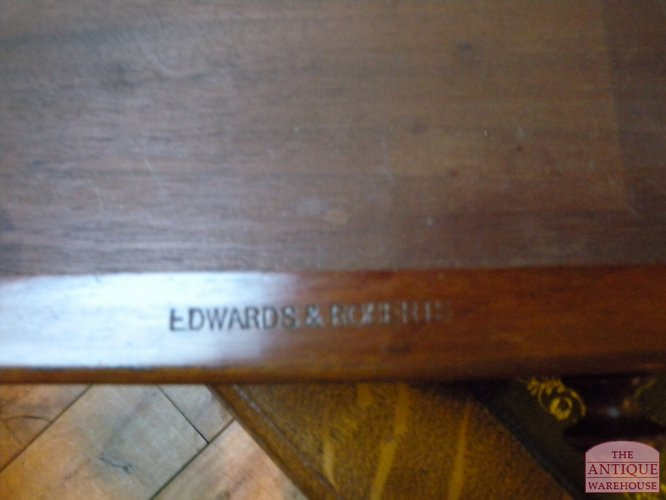 Escritorio antiguo de caoba de Edwards & Roberts, Londres 3
