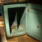 caja fuerte antigua 1