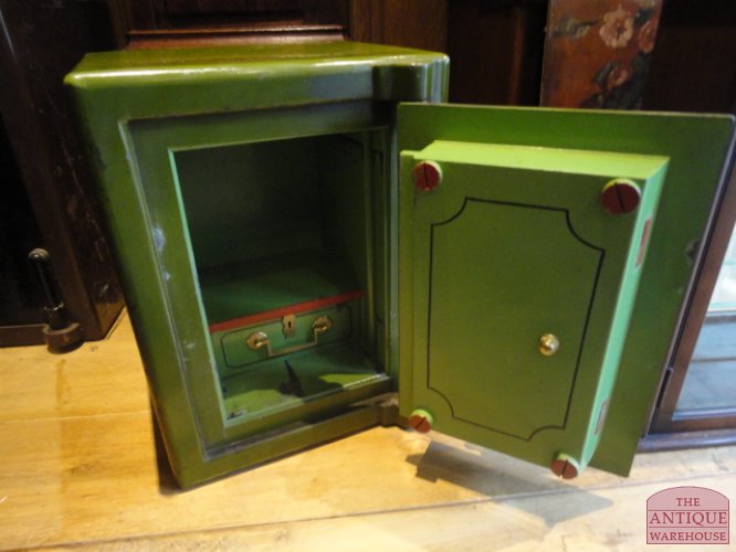 caja fuerte antigua 2