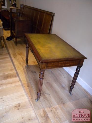 Escritorio antiguo de caoba circa 1800/1820 3