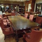 Mesa de reuniones antigua, circa 1800 1