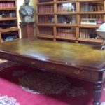 Mesa de reuniones antigua circa 1820 1